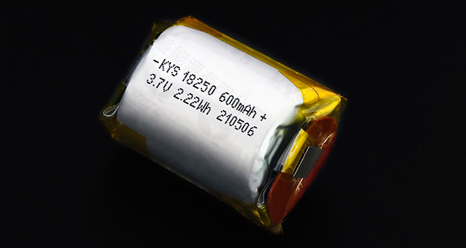 18250-600mAh 3A放电